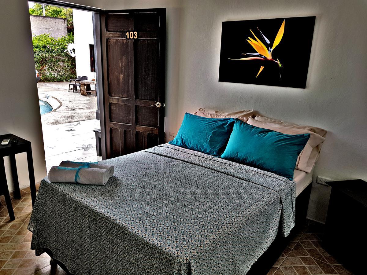Capilla Del Sol Hotel Garzon  Luaran gambar